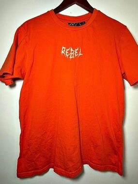 Rebel Graphic Tee Orange Size Medium